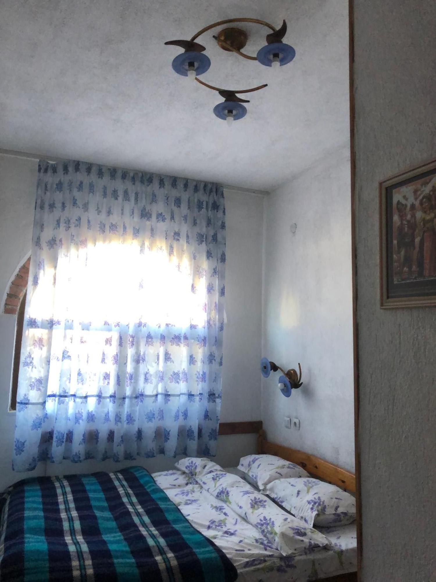 Лилянината Къща Villa Kalofer Buitenkant foto